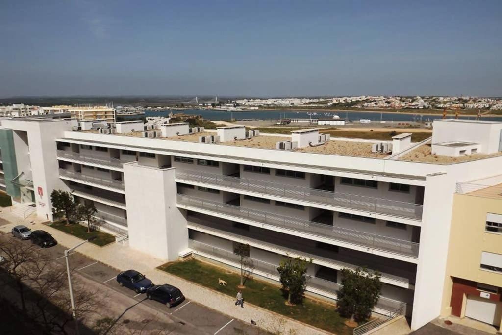 Apartamento T2 Vista Rio Arade - Portimão Dış mekan fotoğraf